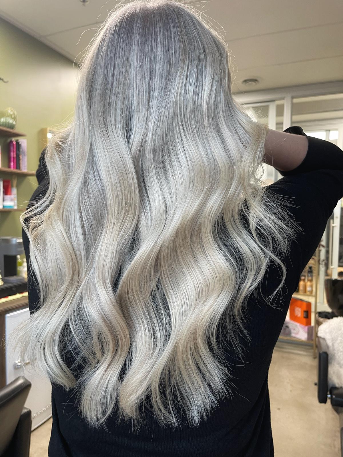 Bright Blondes & Scalp Foils