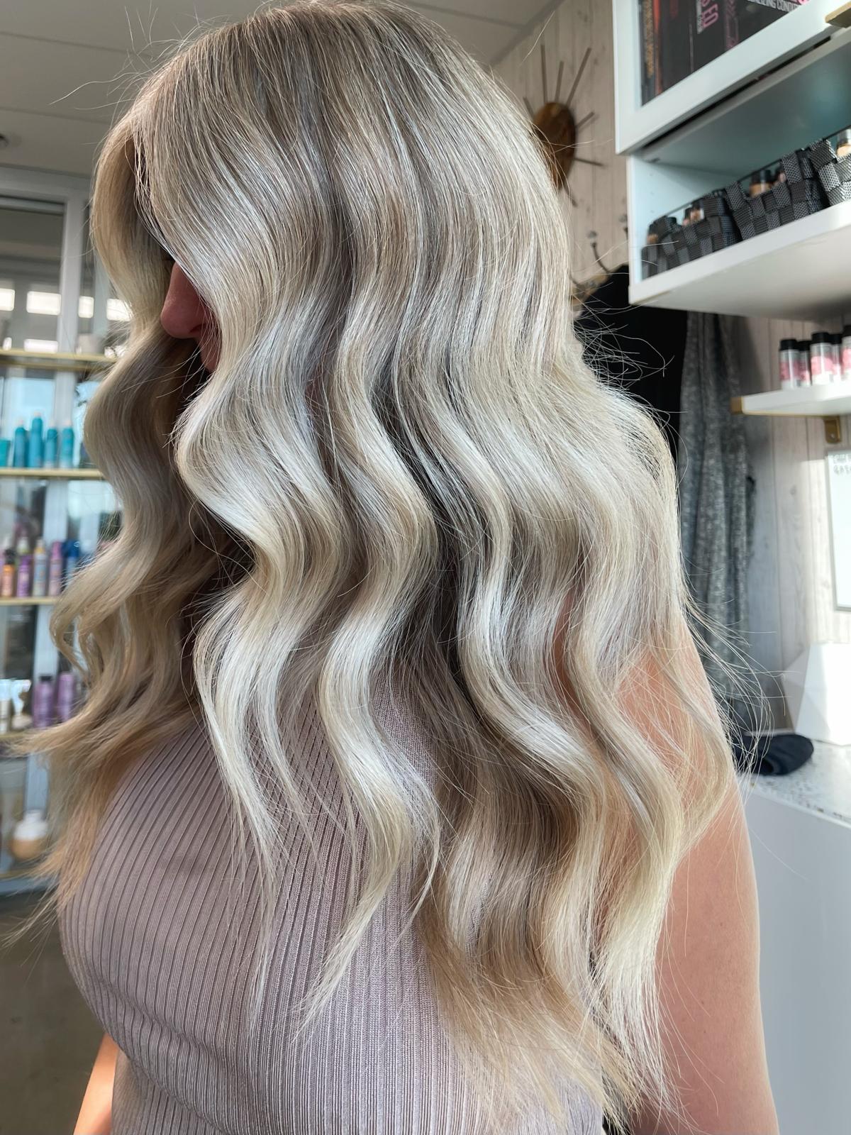 Bright Blondes & Scalp Foils